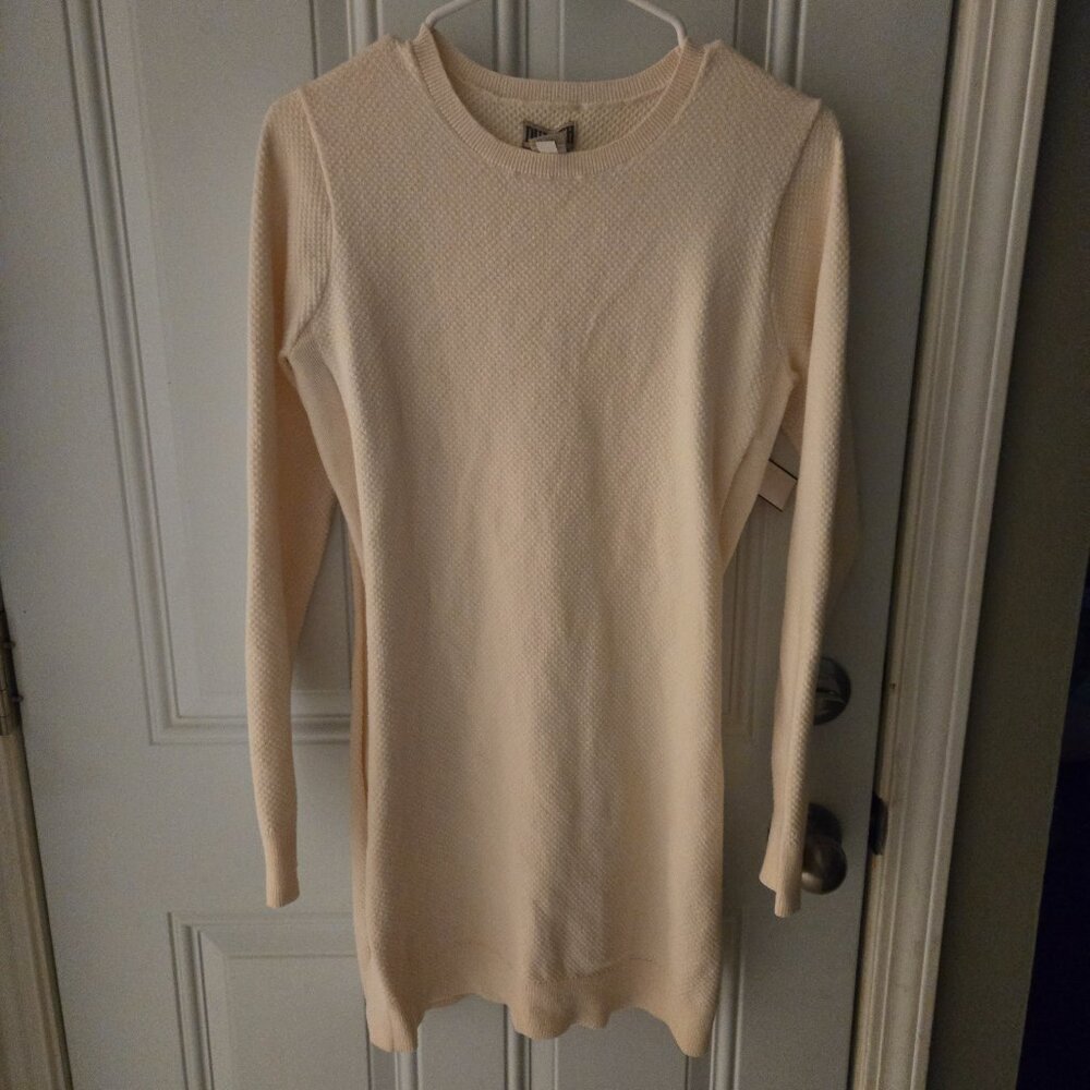 Women's Duluth S'no Sweat Crewneck Tunic Sweater side slits Coolmax sz S NWOT